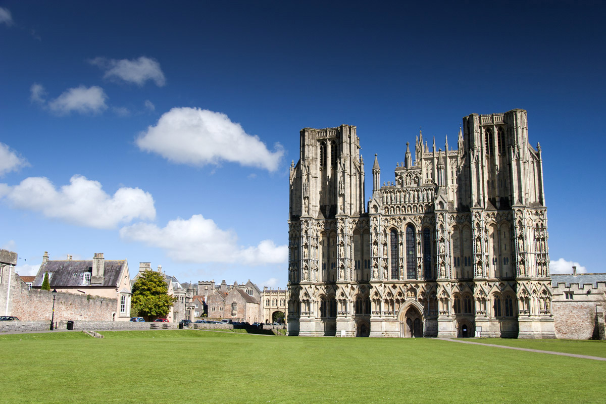 Wells Cathedral (Place of Worship, Somerset, England)